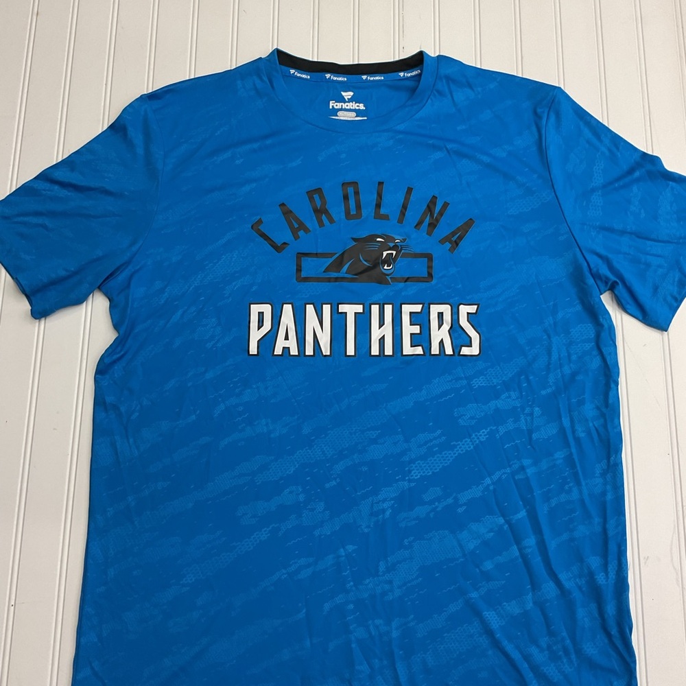 Fanatics Men's Carolina Panthers Performance Graphic Tee Blue